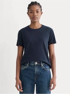 EVERLANE The Box Cut Tee Essential Organic Cotton Navy Blue
